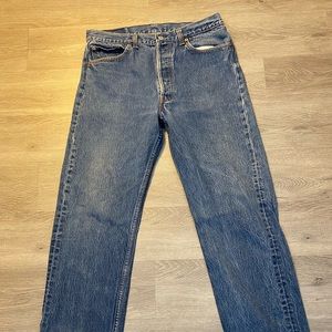 Vintage Levi’s 501
Waist:36
Length:36
